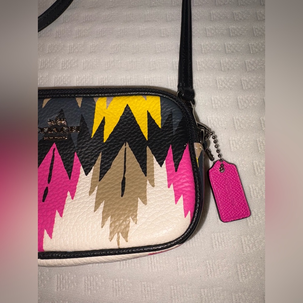 Coach Coachella Hawk Feathers Double Zip Wristlet & Crossbody – Rare - Picture 3 of 14